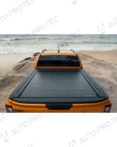 Mountain Top EVOe elektrický rolovací kryt černý – Volkswagen Amarok 2023-